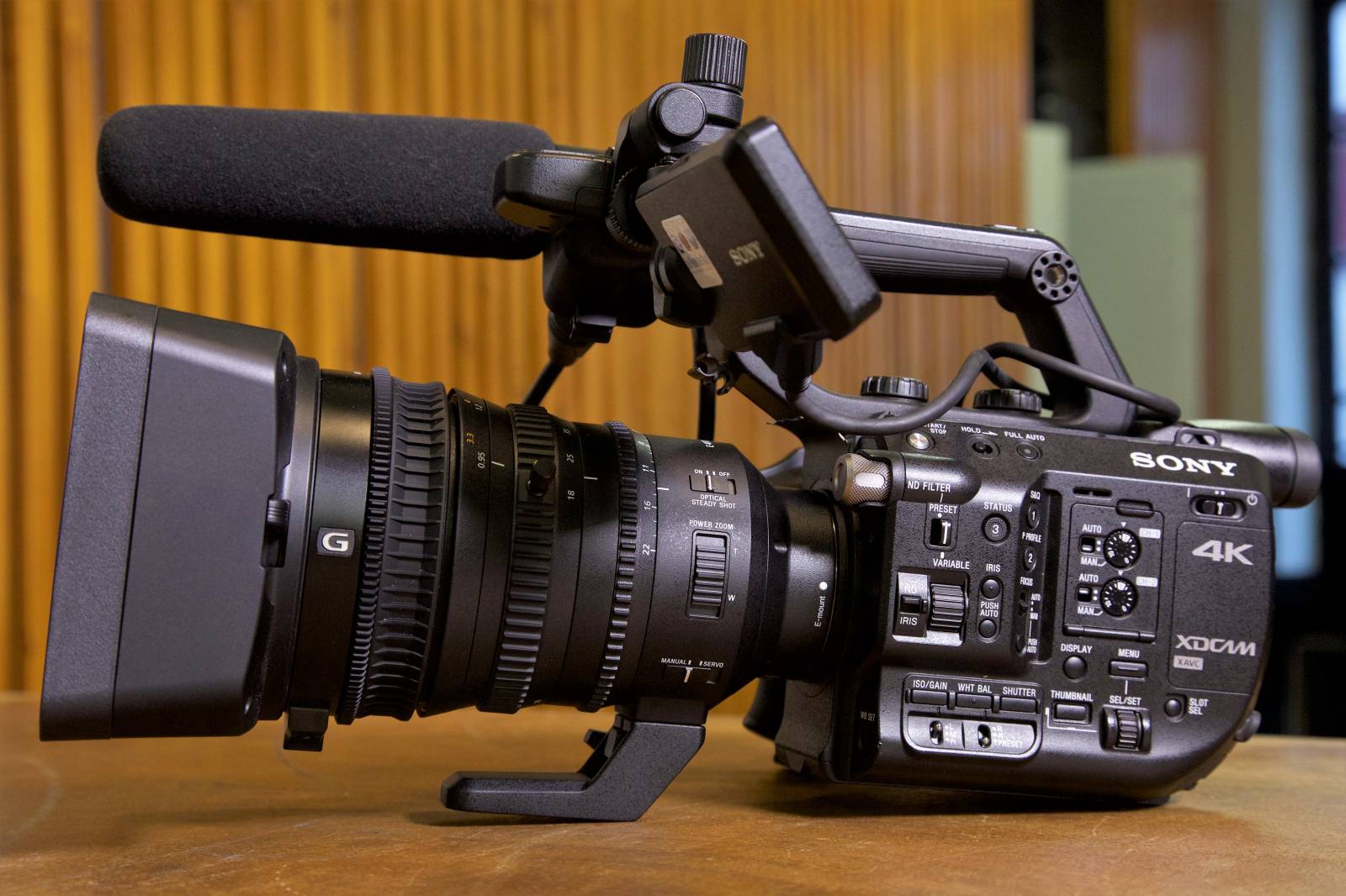 Location d’optiques Sony G Master et de trépied Sachtler Arles