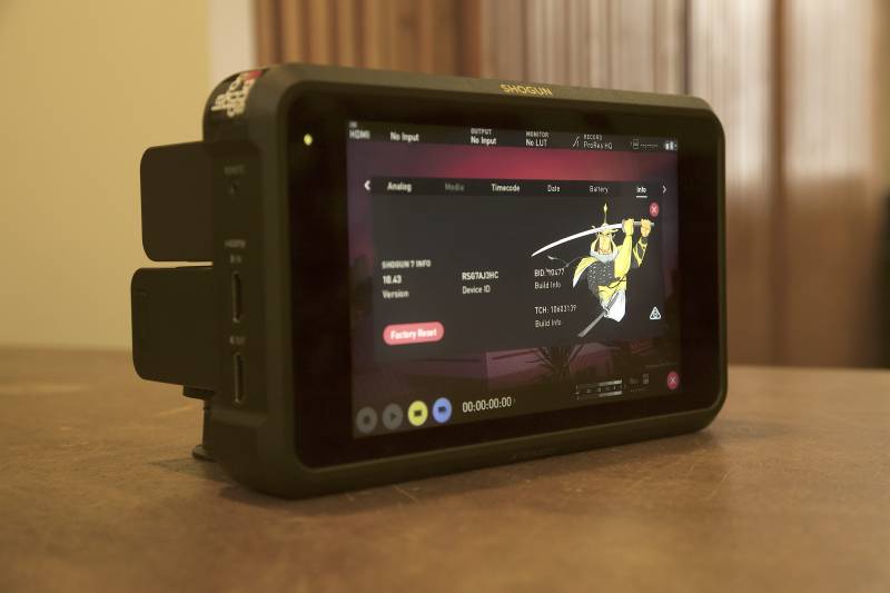 LOCATION MONITEUR SHOGUN 7