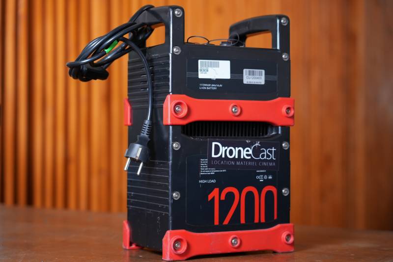 BEBOB CUBE 1200 DISPONIBLE A LA LOCATION