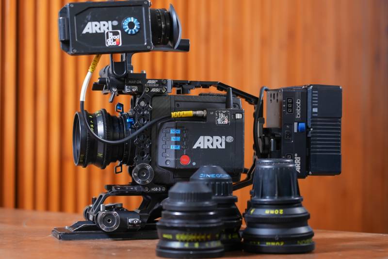 OPTIQUE CINEOVISION EN LOCATION A MARSEILLE