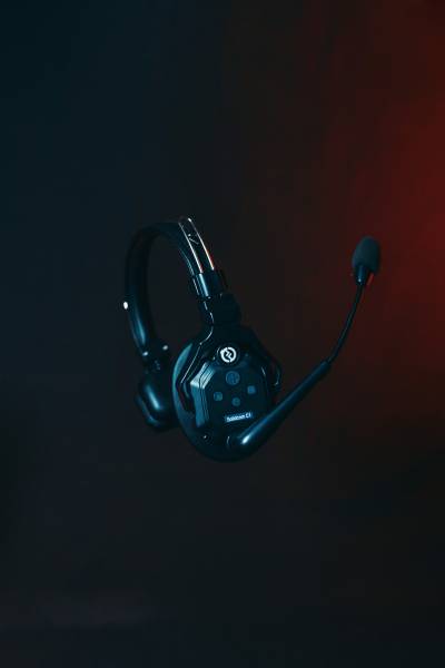 Location intercom Holland C1 à Marseille : le système sans fil idéal pour les tournage et les évènements live