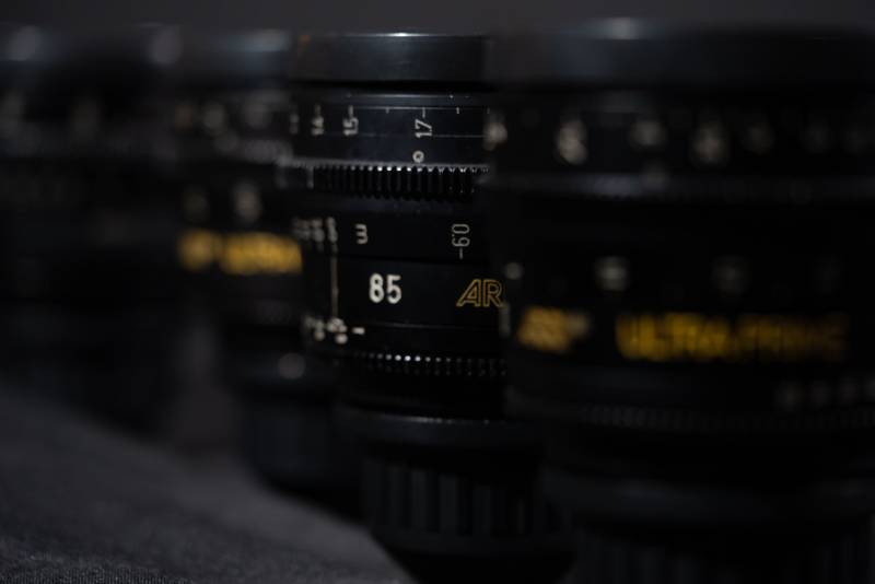 SERIE OPTIQUE ARRI ULTRA PRIME DISPONIBLE A LA LOCATION MARSEILLE