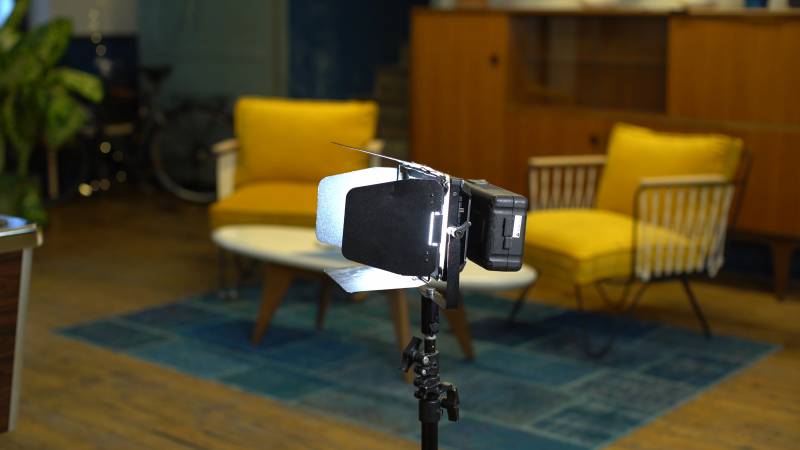 LOCATION CINEROID LM400 VCD À MARSEILLE