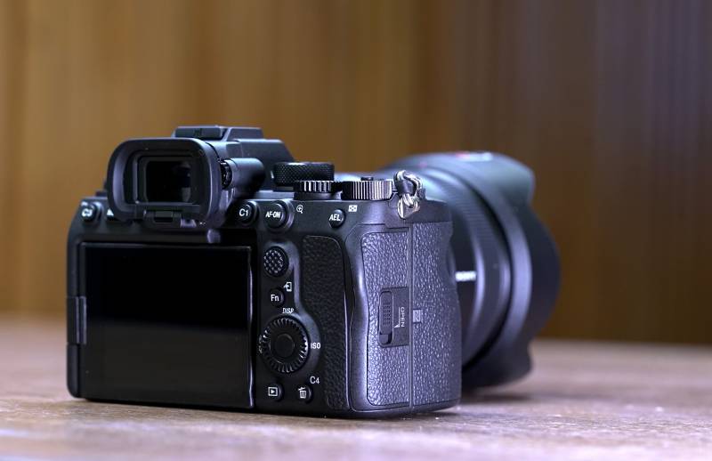 camera appareil photo sony alpha 7 s III location rental marseille france prod du sud production pas cher a7sIII